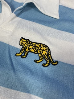 Camisa Retrô Rugby Argentina Los Pumas anos 80 + Brinde Exclusivo - Autêntica Retrô 