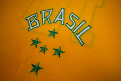 Imagem do Camisa Brasil Retrô 1958 Amarela + Brinde Exclusivo