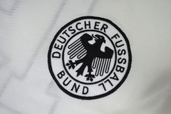 Camisa Alemanha Beckenbauer anos 70 Retrô gola em V + Brinde Exclusivo - comprar online