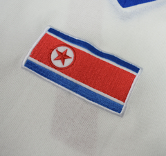 Camisa Retrô Coreia do Norte Branca copa 1966 + Brinde Exclusivo - Autêntica Retrô 
