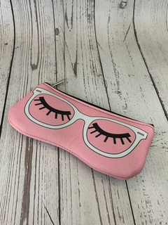 FUNDA PARA LENTES OJITOS