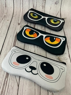 FUNDA PARA LENTES OJITOS en internet