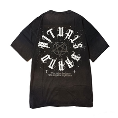 Remera Oversize Rituals Ouija Section Washed