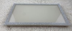 Bandeja vidro - off white com strass prata 22 x12 - pé acrílico - SKU 441