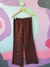 Calça Flare Risca Giz Chocolate - comprar online