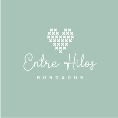 Logo Entre Hilos Bordados - Kits Imprimibles Munki