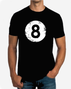 Remera “bola 8”