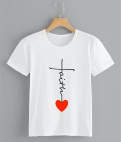 Remera faith + corazón - comprar online