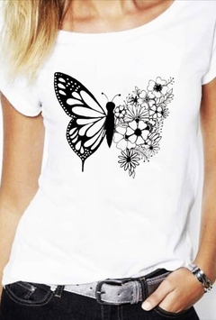 Remera “butterfly flower”