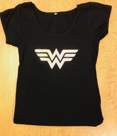 Remera estampada "Wonder Woman"