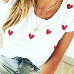 Remera corazones