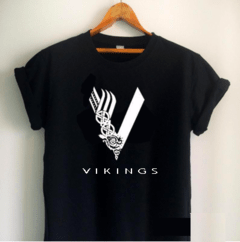 Remera "Vikings" negra