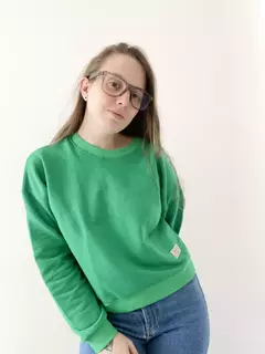 BUZO CROP BASIC VERDE en internet