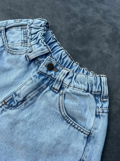 SHORT MOM STACY CLASICO