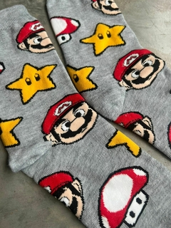 MEDAS MARIO BROSS GRIS en internet