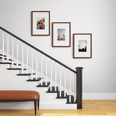 O Trio Nas Escadas - Foto Decor - Fotografia - 170x102cm - Mestres da Moldura - Molduraria
