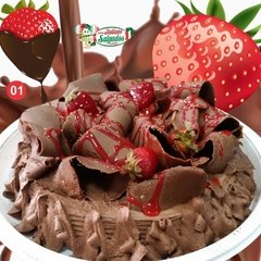 Torta Bolo Chocolate com Morango aniversário Goiânia