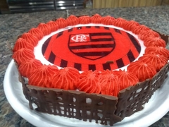 Aniversário com meu time Campeão - Nacionais ou Internacionais - Torta com Papel de Arroz - (Time a escolha do cliente) - comprar online