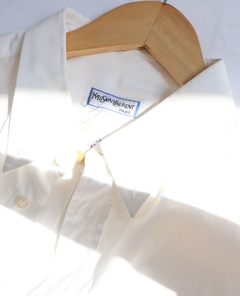 Camisa branca Yves Saint Laurent - loja online