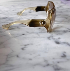 Óculos Yves Saint Laurent Vintage na internet