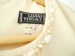 Vestido creme Gianni Versace