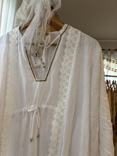 KIMONO PEHUEN BLANCO - CAROLA CORNEJO BOUTIQUE SUSTENTABLE