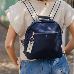 Mochila Olivia Tela Impermeable Azul