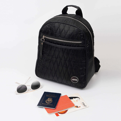 Mochila Greta Rombos negro - comprar online