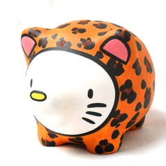 Chanchito Alcancia Hello Kitty Animal Print en internet
