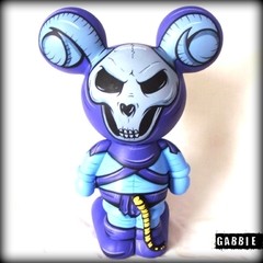 Skeletor Mickey Art Toy en internet