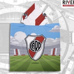 Poncho Fútbol River con capucha - Primavera Casa 