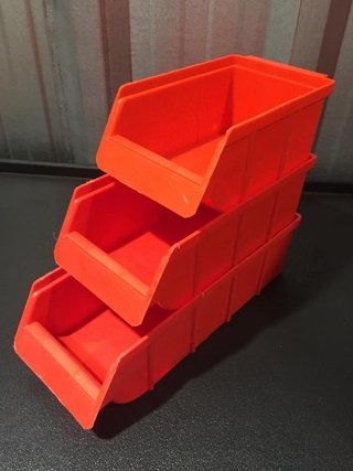 Gavetero Metálico con 15 gavetas plásticas. - tienda online