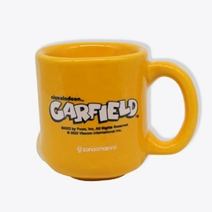 Caneca Garfield 350ml 3d Patinha - comprar online