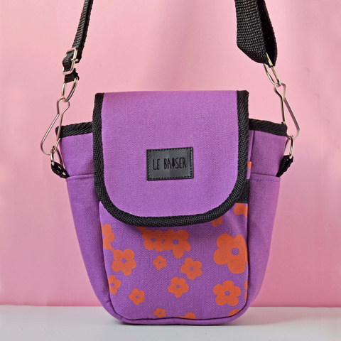 Estuche para Cámaras Estampado Margaritas Violeta