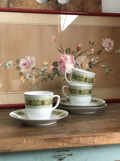 Megaliquidación Taza de té con plato de porcelana china