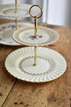 Masitero doble con platos de porcelana inglesa Minton y Aynsley (23 y 16 cm)