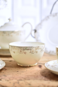 Juego de té de porcelana inglesa bone china Adderley en internet