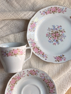 Oferta Trío de té de porcelana china - comprar online