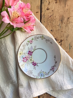 Plato de té de porcelana inglesa Salisbury 13.5 cm (tiene un pelo)