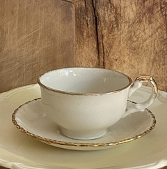 Taza de té con plato de loza inglesa Grindley creampetal con dorado