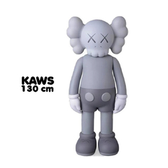 Figura KAWS 130 cm en internet