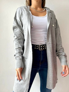 SACO AMPLIO CON CAPUCHA - TIENDA MAYORISTA AVELLANEDA