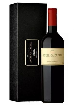 Angélica Zapata Alta Malbec en Estuche