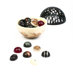 Esfera de Chocolate con 30 mini bombones de Xocoa Luxury Chocolates x 120 grs Xocoa en internet