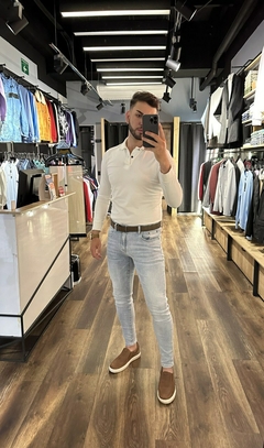 CAMIBUSO TIPO POLO MARFIL SLIM FIT algodón 100 % colombiano on internet