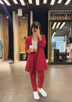 Image of CONJUNTO BLAZER Y PANTALON ROJO