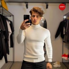 SWEATER BLANCO CUELLO MEDIO