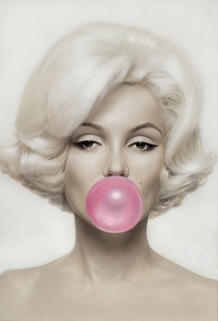 Gigantografía "Marylin" en internet