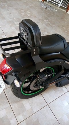 Encosto Traseiro Modelo Esportivo com Bagageiro Soldado - comprar online