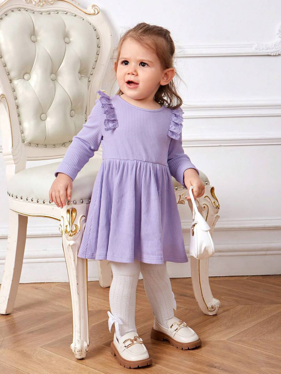 Molde de vestido infantil de manga larga